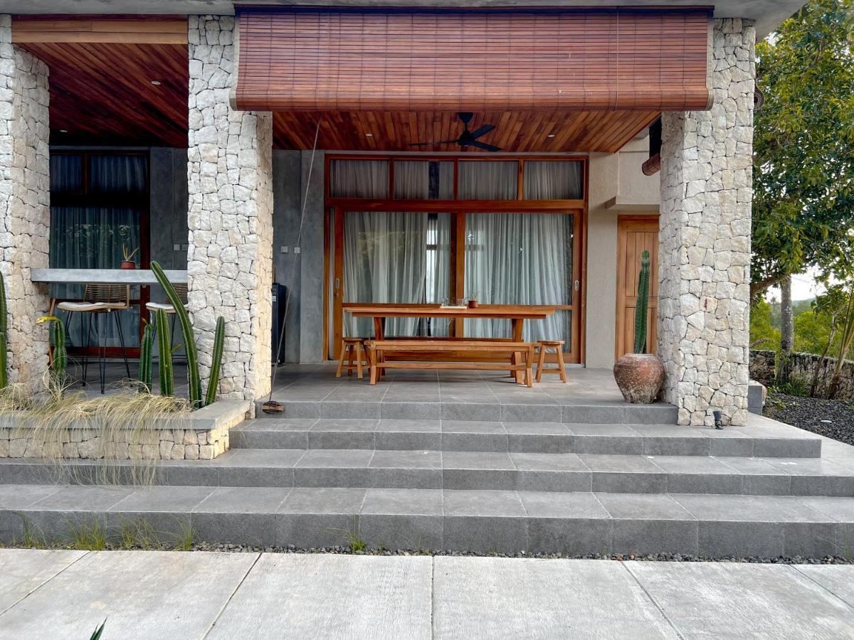 Diamond Beach Villas Tanglad Exterior foto
